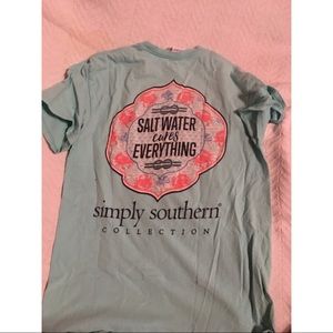 simply southern mint green/blue tee!! medium